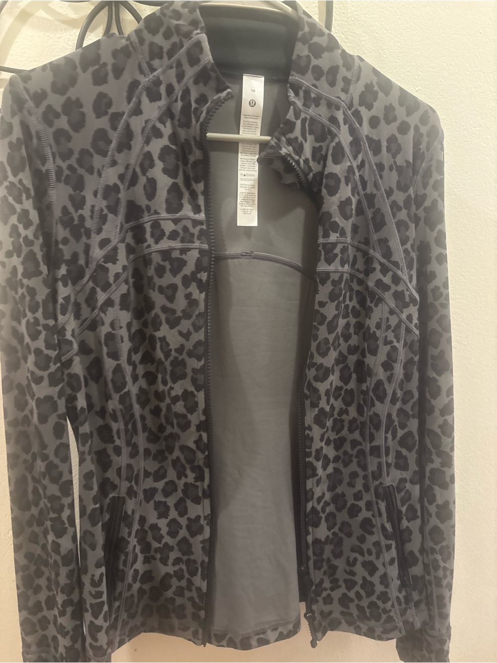 lululemon athletica Leopard Print Zip Jacket - Gray/Black